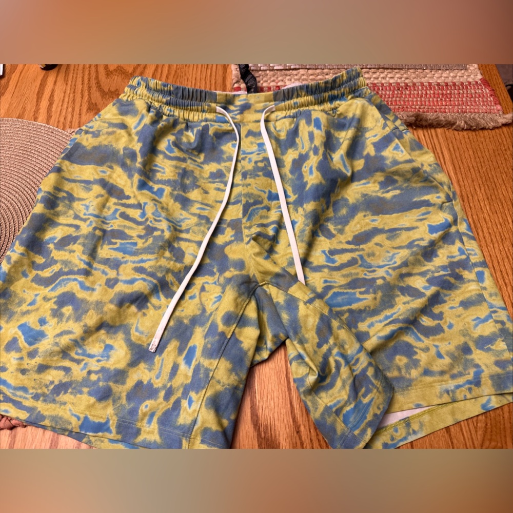 Lululemon channel cross swim short 7 inch medium